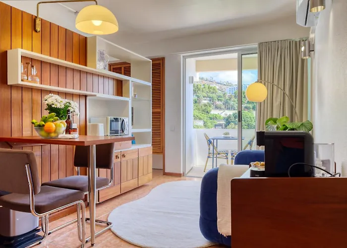 公寓 Aida's Place, A In Madeira 丰沙尔