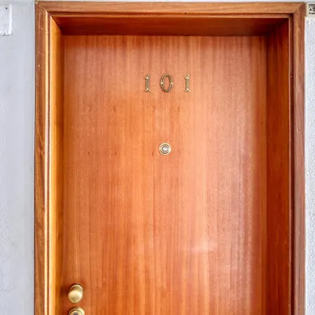 Aida's Place, A In Madeira Апартаменты Фуншал